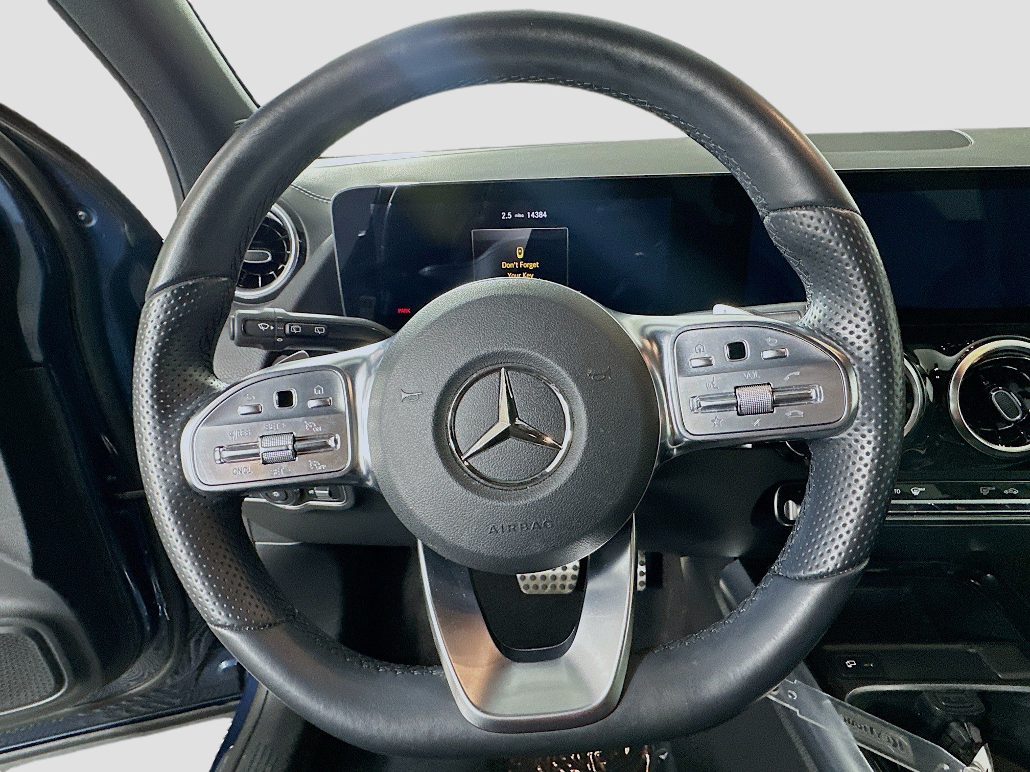 Used 2022 Mercedes-Benz GLA 250 image 8