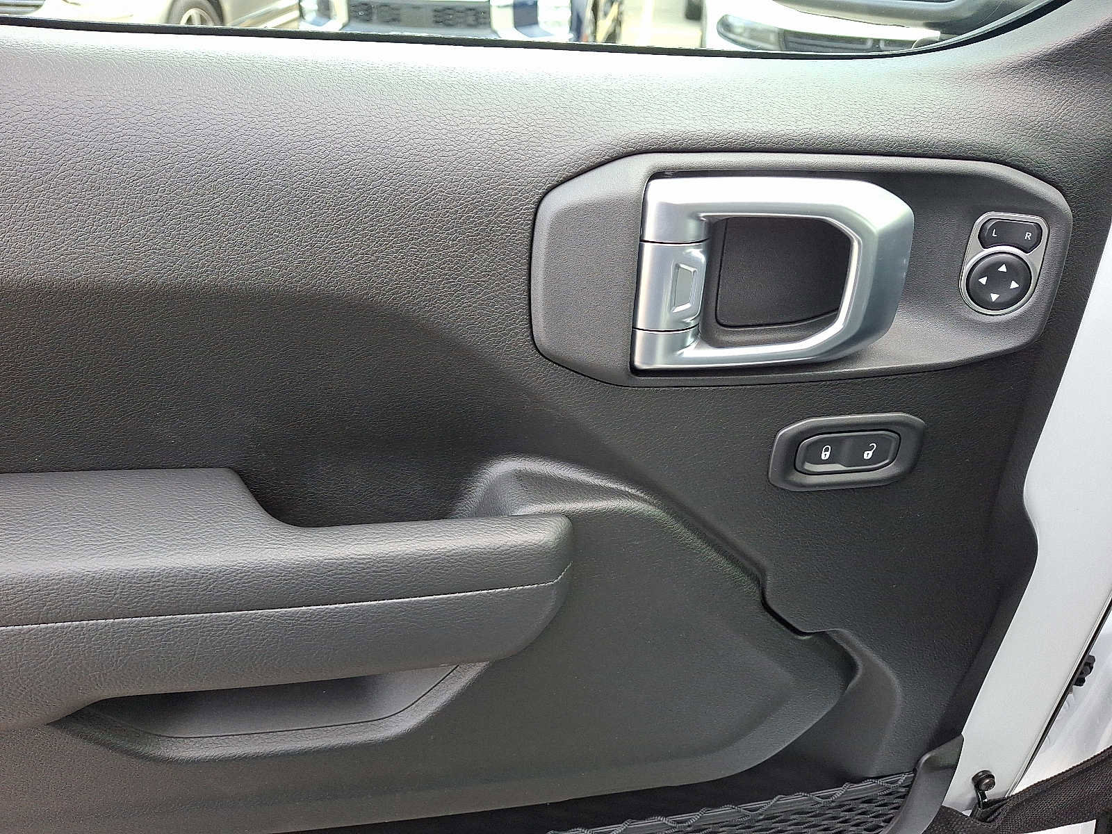 New 2026 Jeep Wrangler Unlimited Sport image 8