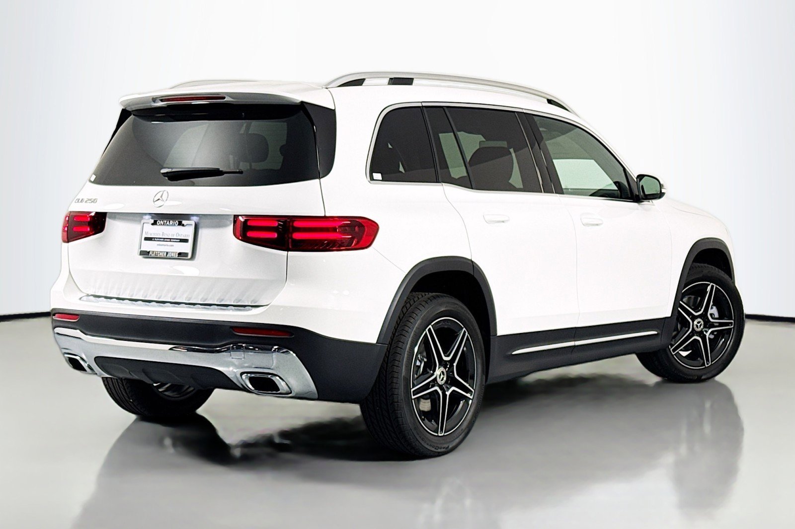 New 2026 Mercedes-Benz GLB 250 image 11