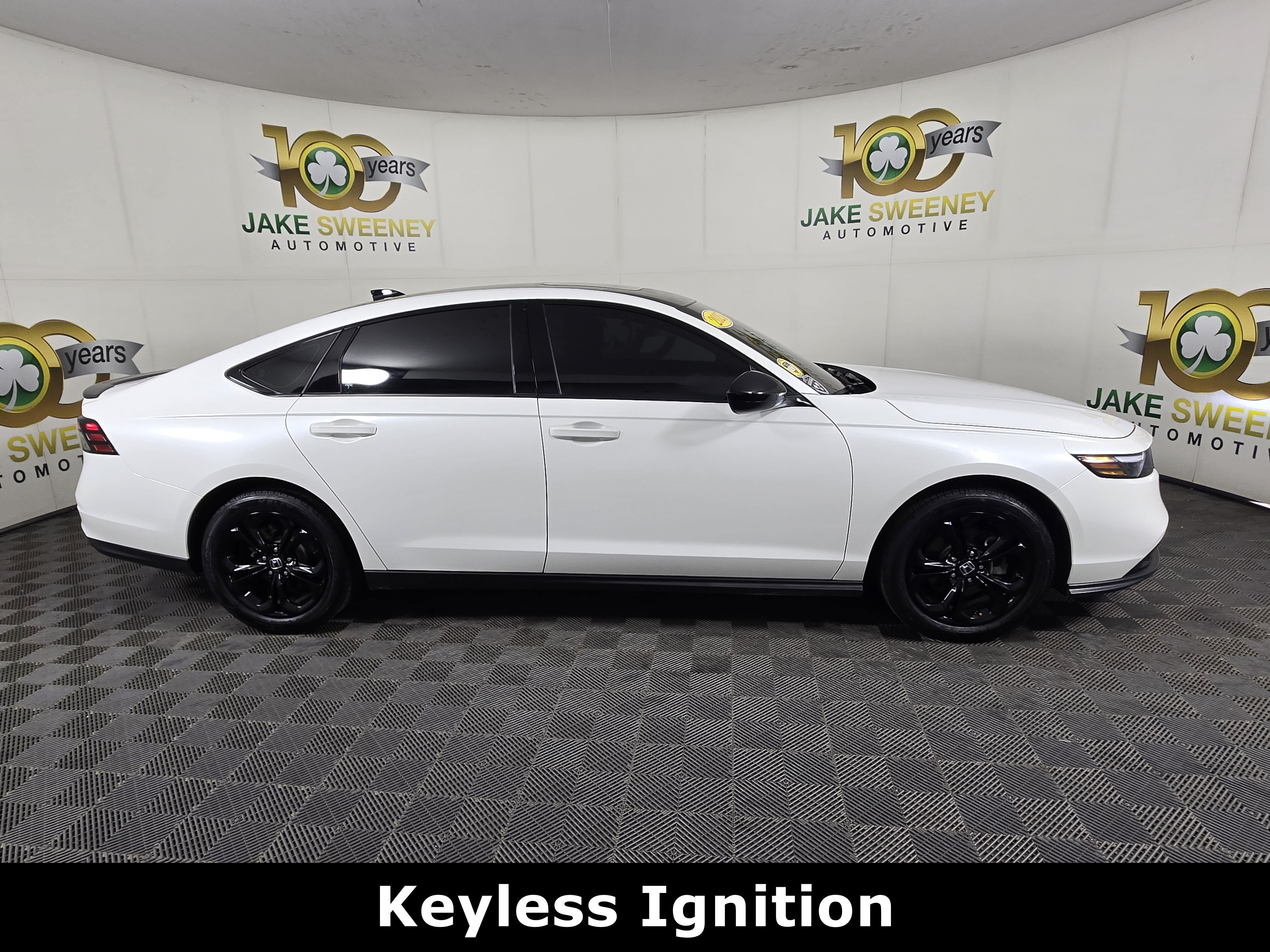 Used 2025 Honda Accord SE image 11
