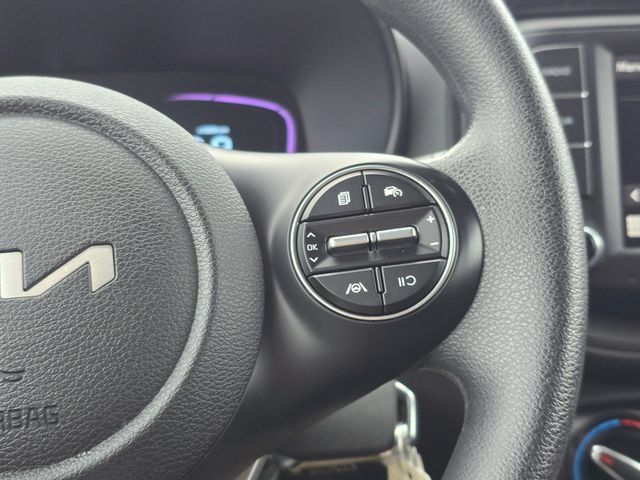 Certified 2025 Kia Soul LX w/ LX Technology Package FWD image 31
