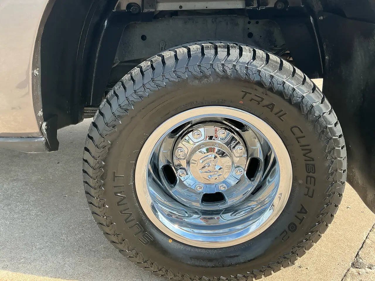 Used 2022 RAM 3500 Tradesman AWD/4WD image 10