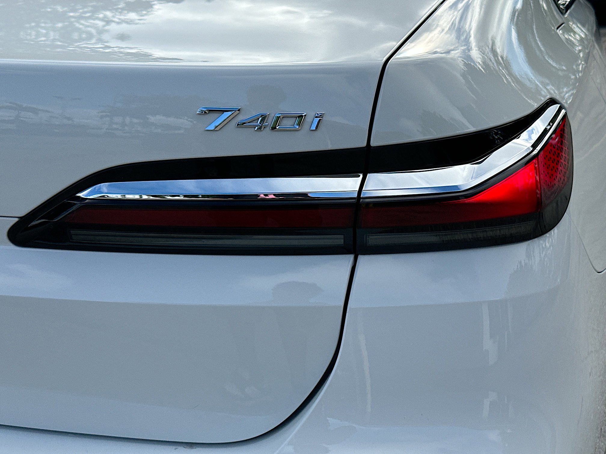 Certified 2023 BMW 740i w/ Parking Assistance Package image 33