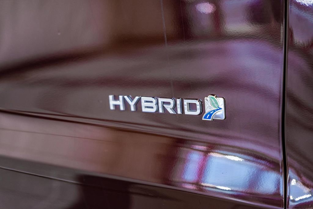 Used 2017 Ford Fusion Titanium image 13