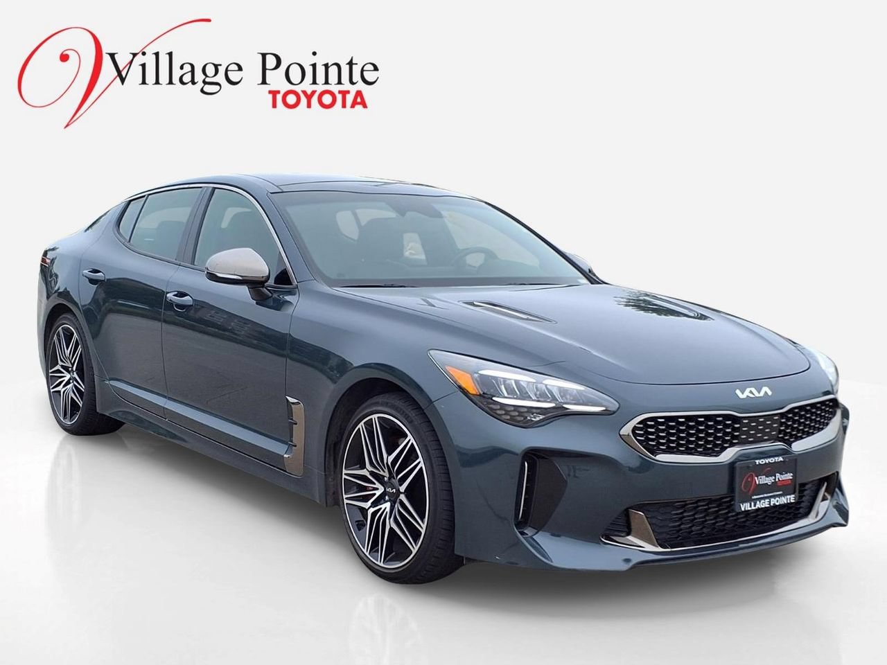 Used 2022 Kia Stinger GT1 AWD/4WD image 7
