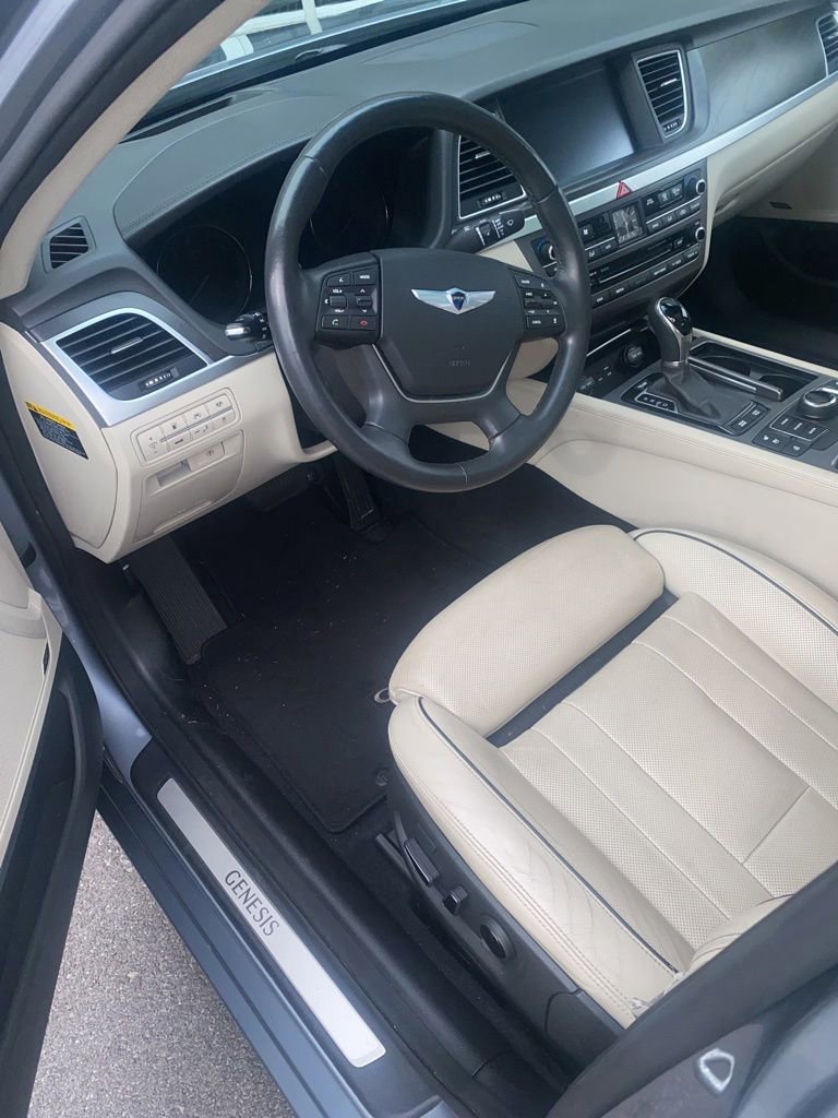 Used 2016 Hyundai Genesis 3.8 w/ Option Group 04 AWD/4WD image 5