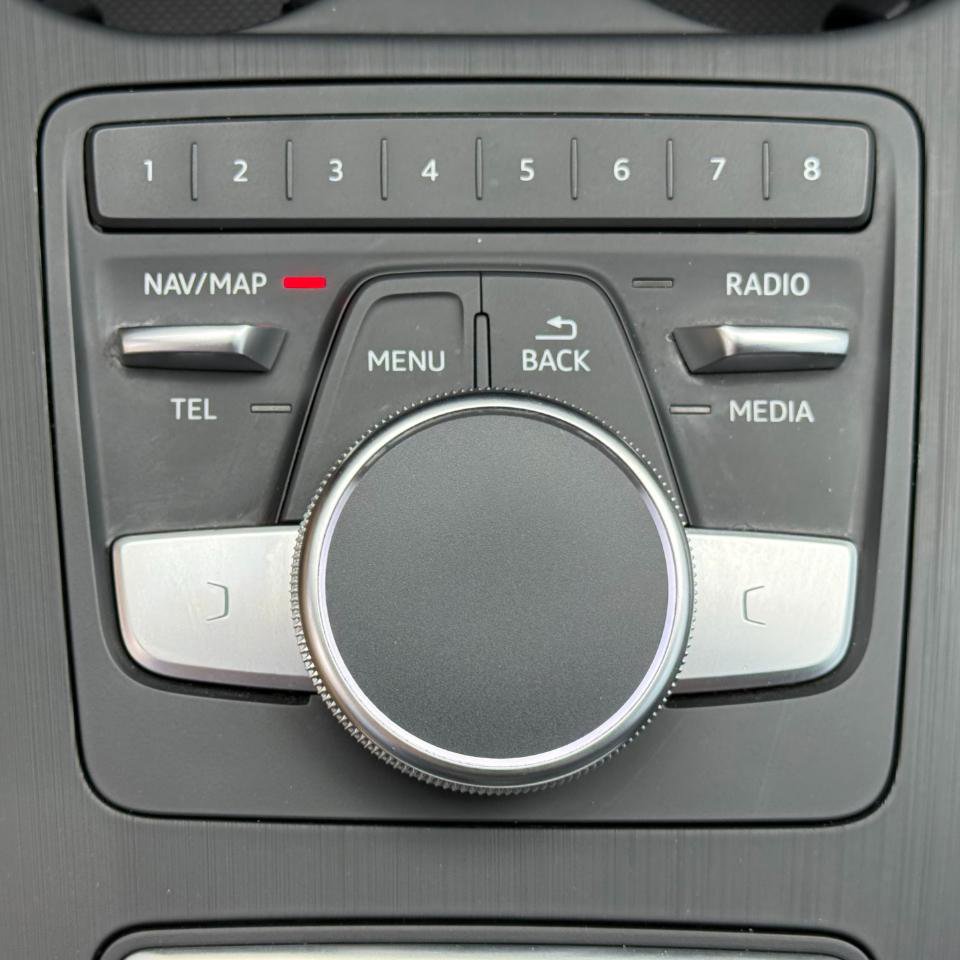 Used 2019 Audi A4 2.0T allroad Premium Plus w/ Premium Plus Package AWD/4WD image 21