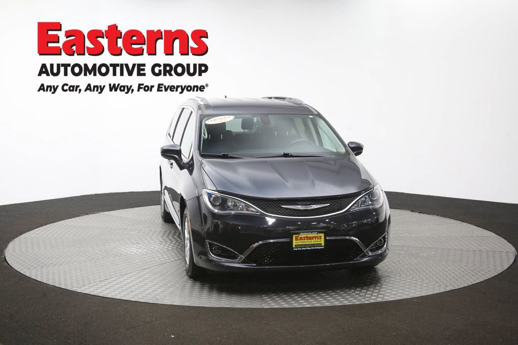 Used 2020 Chrysler Pacifica Touring-L FWD image 54