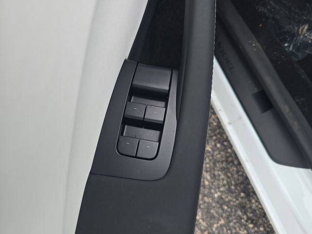 Used 2025 Tesla Model 3 Long Range image 14