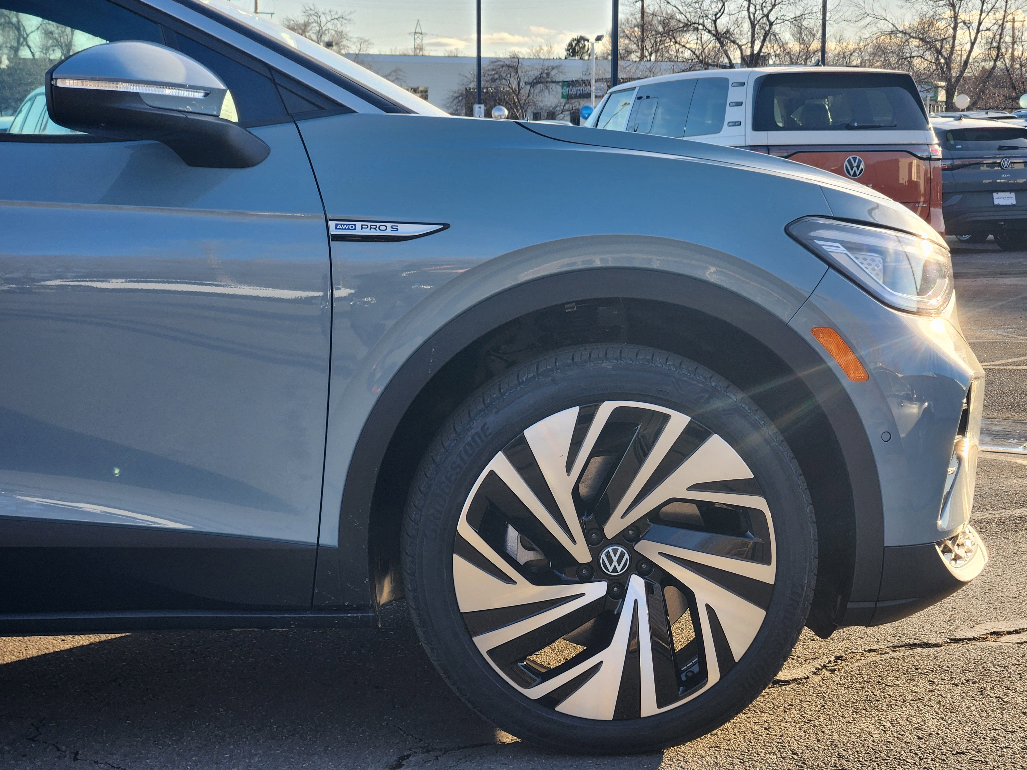 New 2026 Volkswagen ID.4 Pro S Plus AWD/4WD image 8