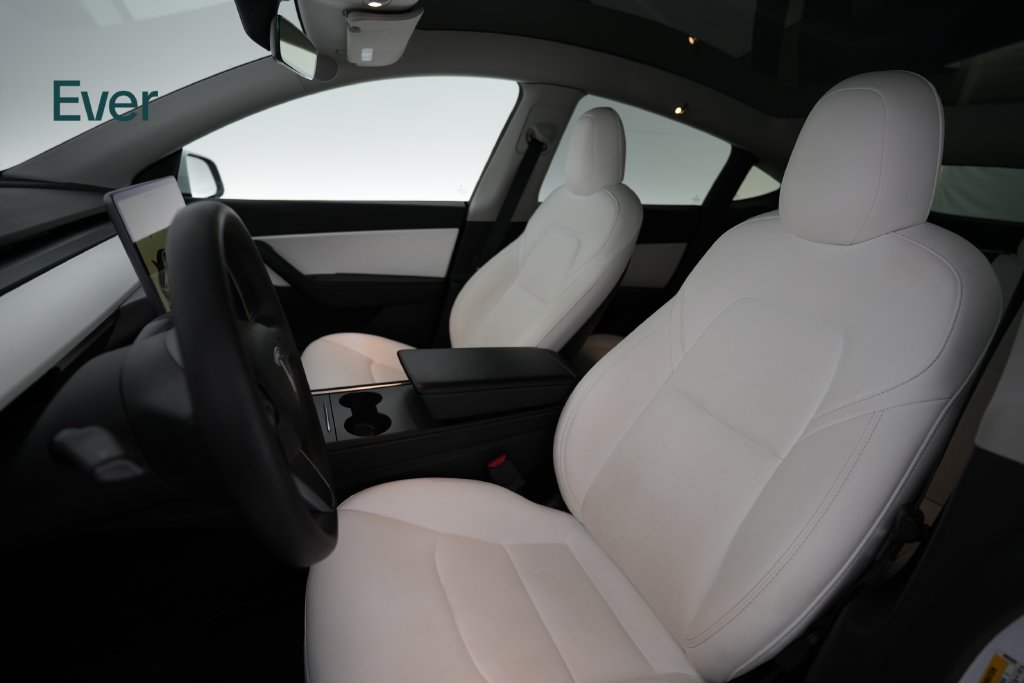 Used 2022 Tesla Model Y Performance AWD/4WD image 4