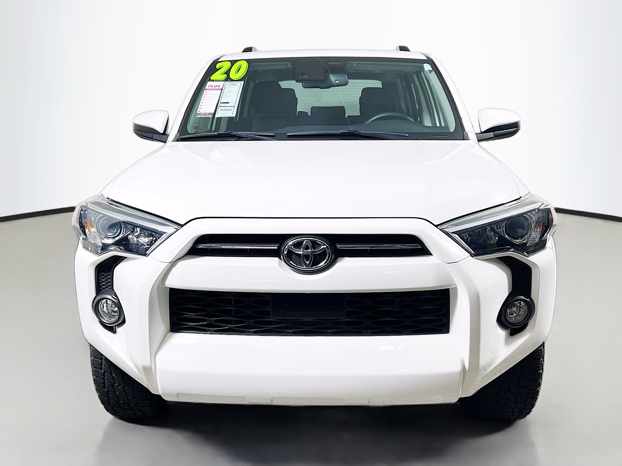 Used 2020 Toyota 4Runner SR5 AWD/4WD image 11