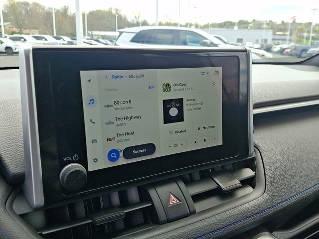 Certified 2024 Toyota RAV4 SE w/ Convenience Package image 17