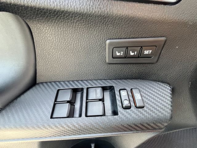 Used 2015 Toyota RAV4 Limited image 11