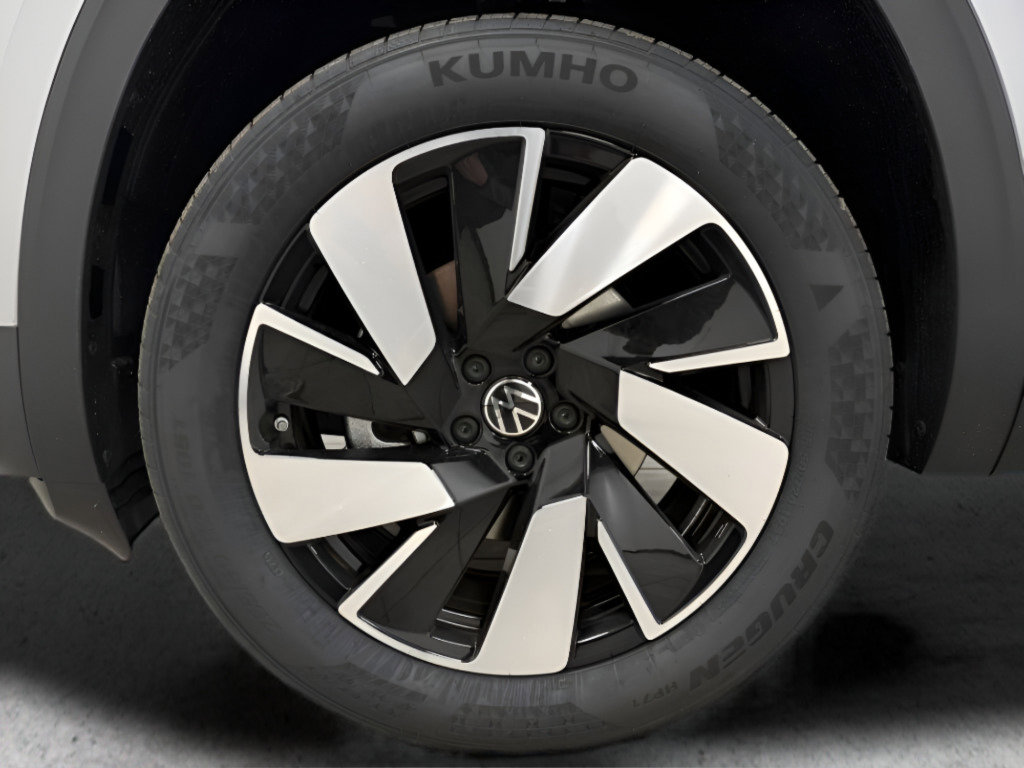 New 2026 Volkswagen Atlas Cross Sport SE image 26