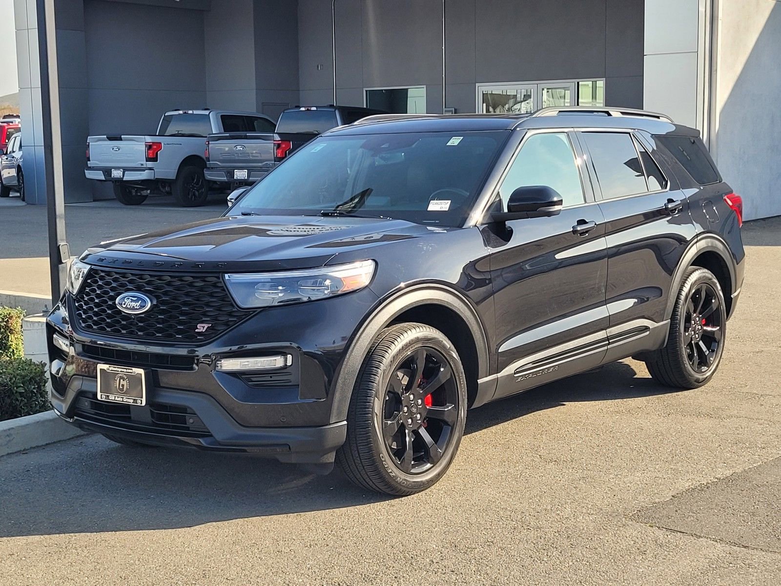 Used 2023 Ford Explorer ST w/ Equipment Group 401A image 8