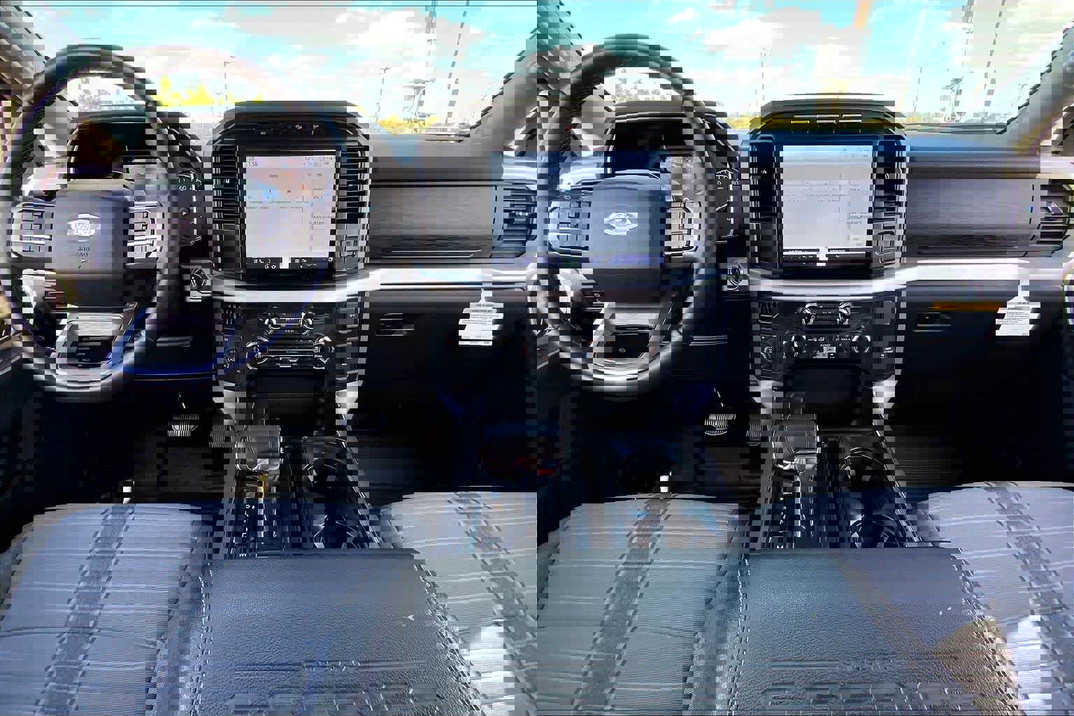 Used 2023 Ford F150 XLT image 14