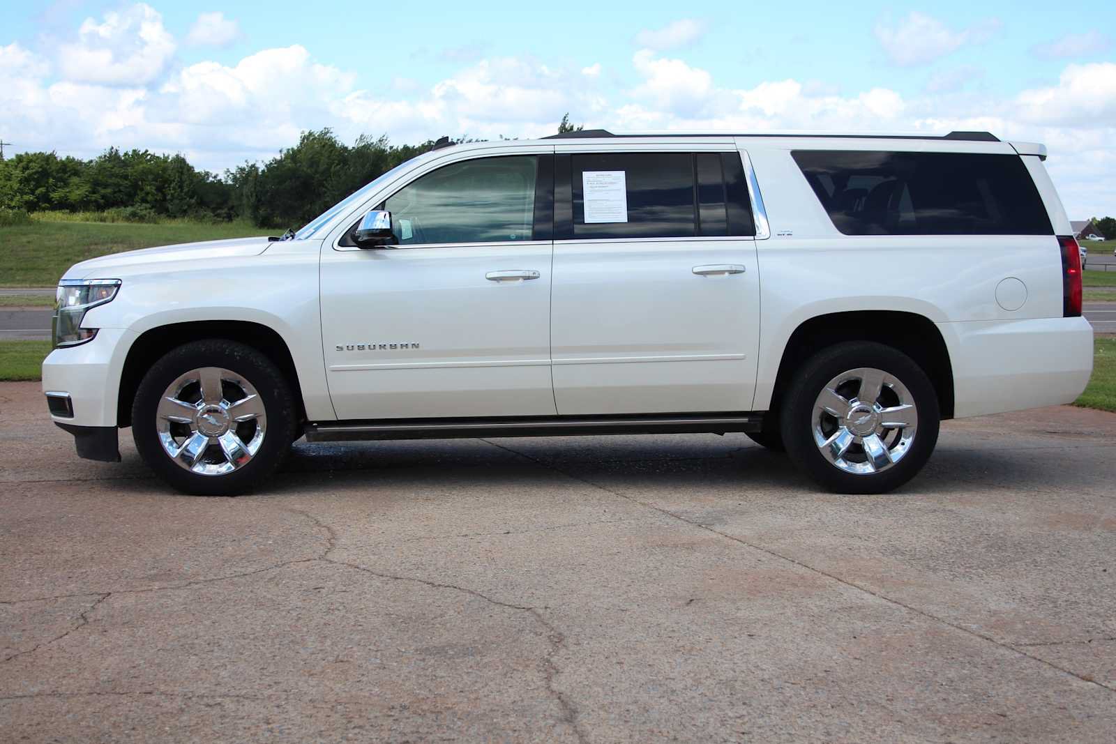 Used 2015 Chevrolet Suburban LTZ AWD/4WD image 5
