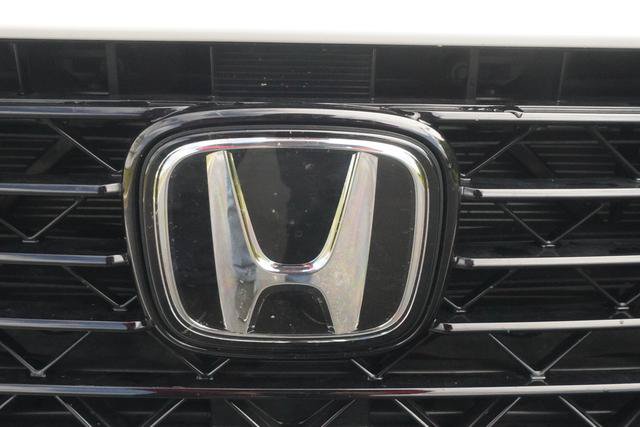 Used 2025 Honda Accord SE image 38