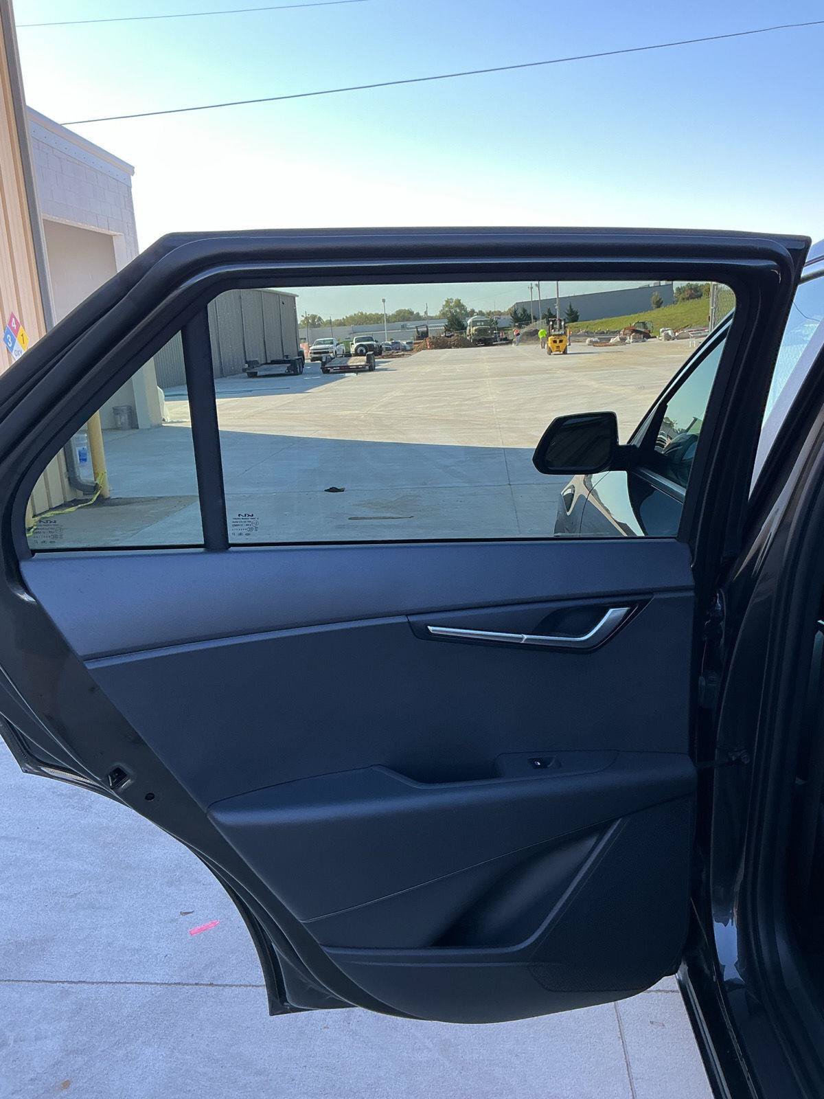 Certified 2025 Kia Niro LX FWD image 19
