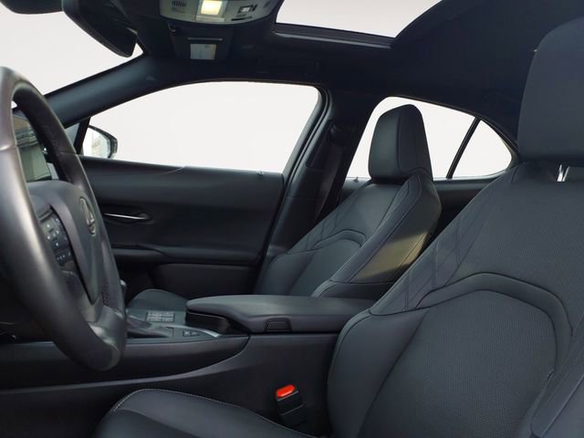 Used 2024 Lexus UX 250h F Sport AWD/4WD image 9
