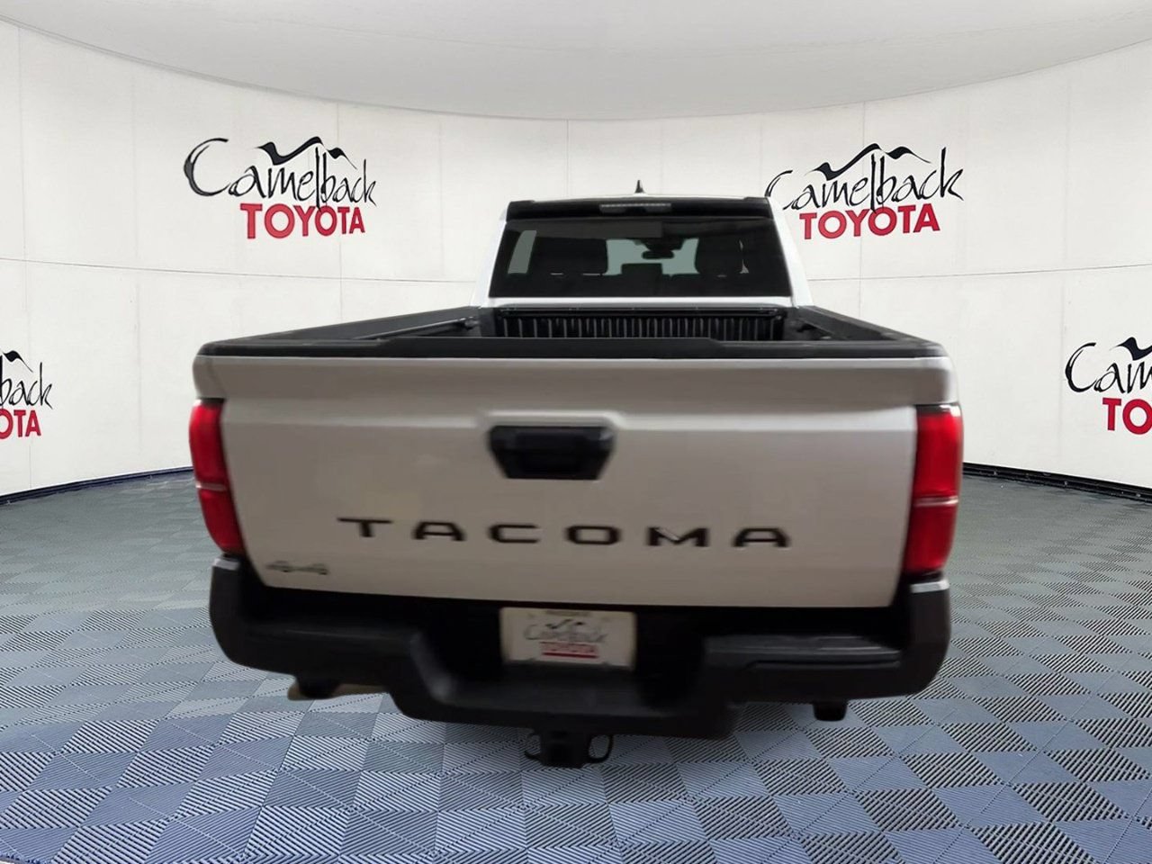 Used 2026 Toyota Tacoma SR AWD/4WD image 9