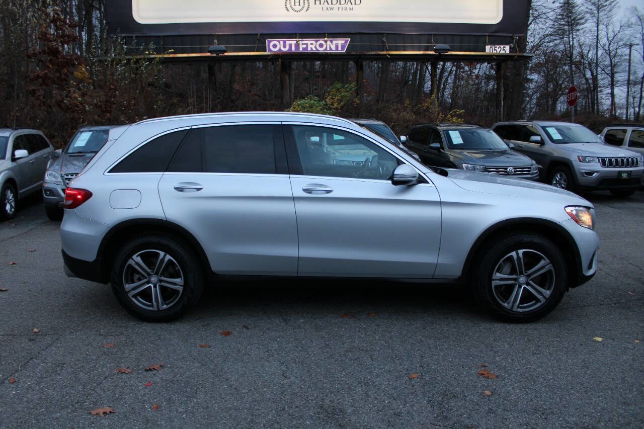 Used 2017 Mercedes-Benz GLC 300 4MATIC image 6