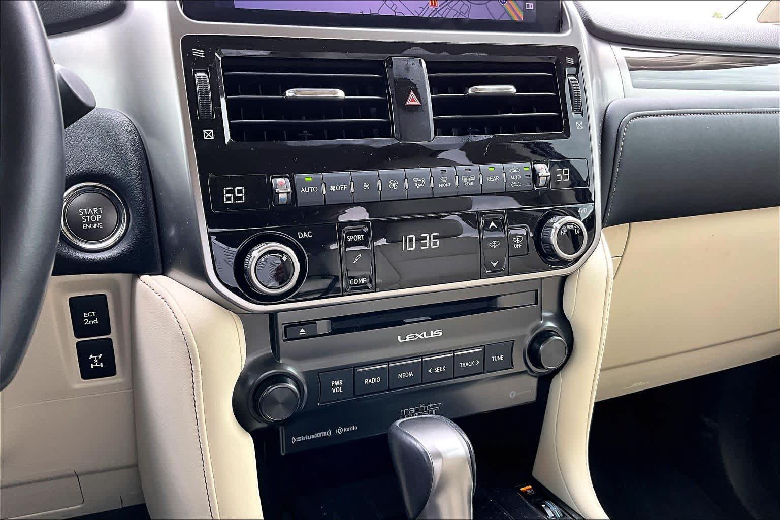 Used 2023 Lexus GX 460 Luxury w/ Sport Design Package AWD/4WD image 35
