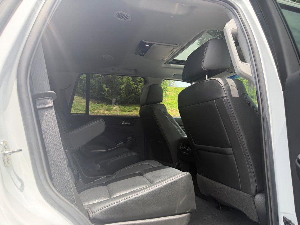 Used 2019 GMC Yukon SLT w/ Premium Edition AWD/4WD image 10
