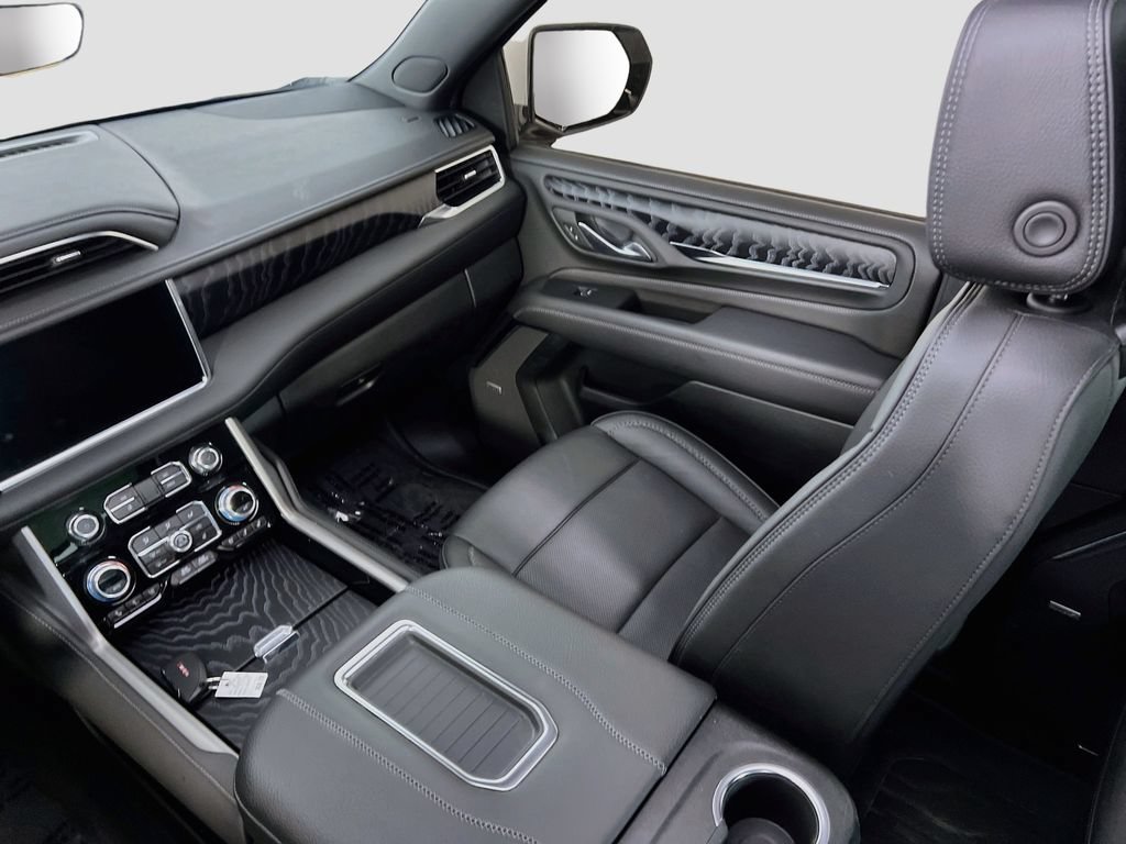 Certified 2024 GMC Yukon Denali w/ Advanced Technology Package AWD/4WD image 23