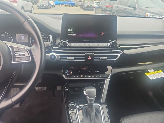 Used 2023 Kia Seltos EX image 17