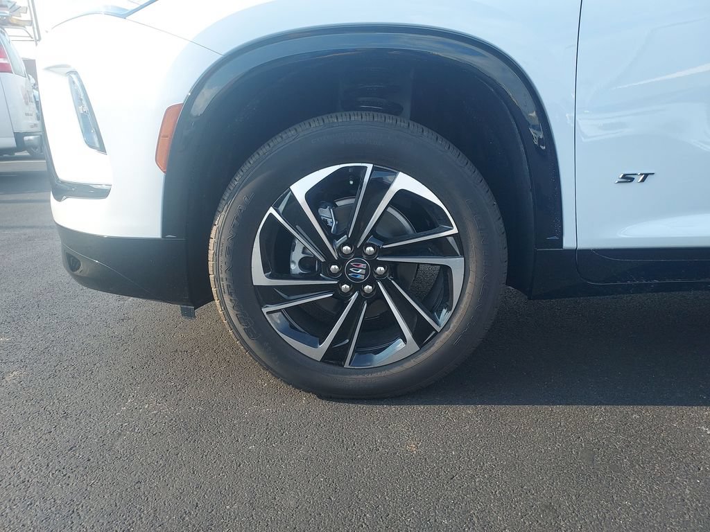 New 2027 Buick Enclave Sport Touring w/ Power Package AWD/4WD image 10