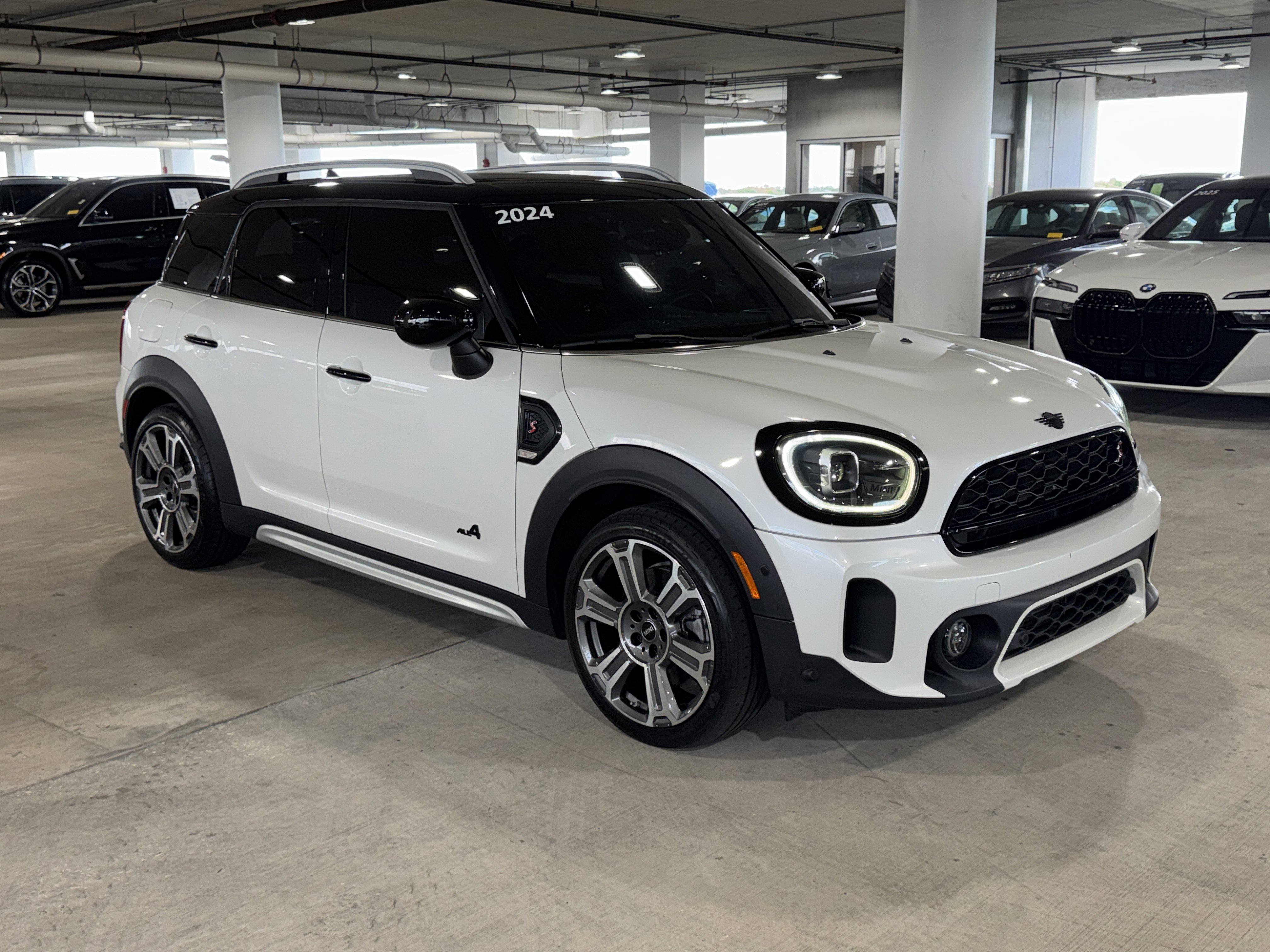 Used 2024 MINI Cooper Countryman S AWD/4WD image 1
