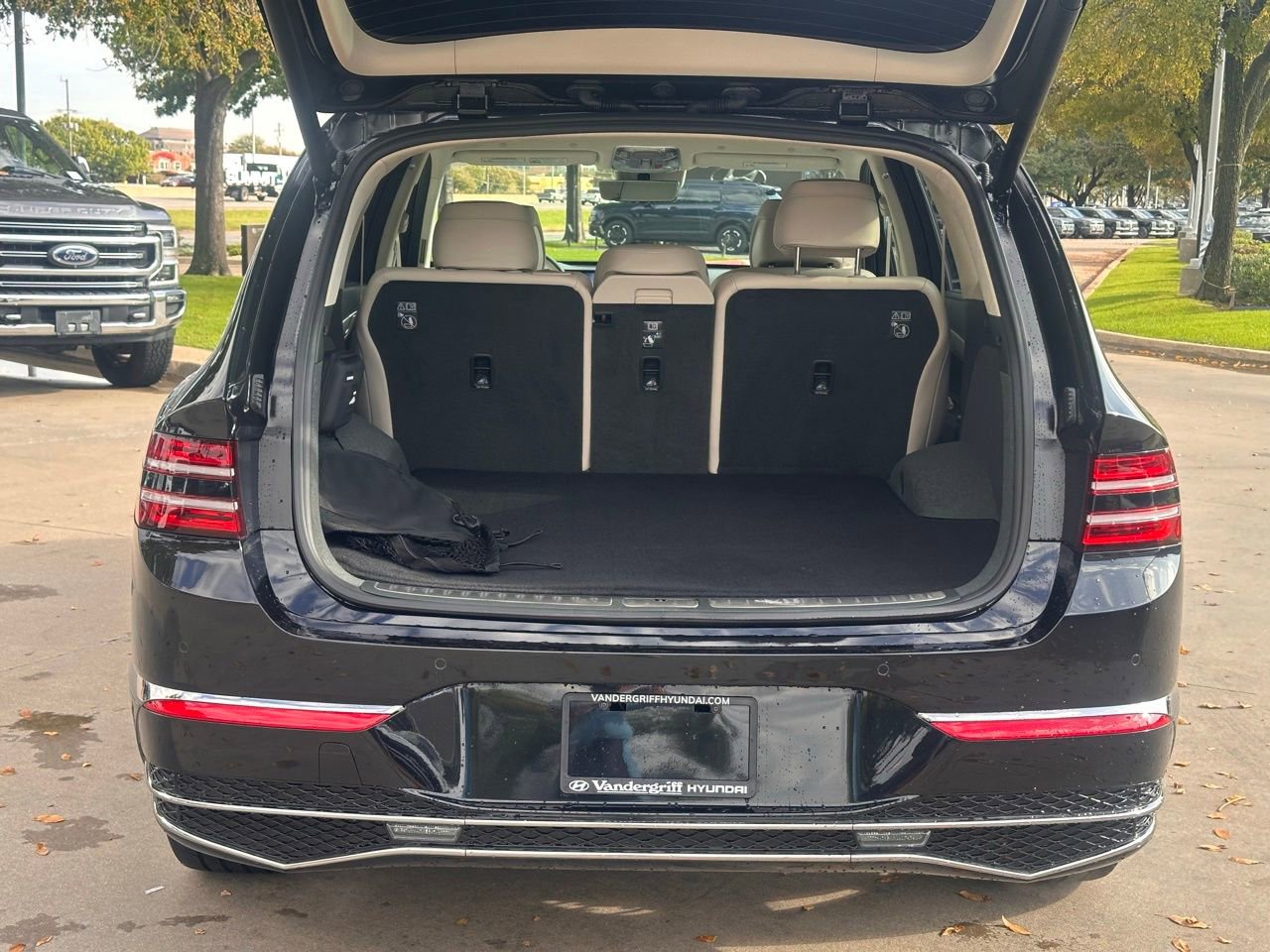 Used 2025 Genesis GV80 3.5T Prestige image 14