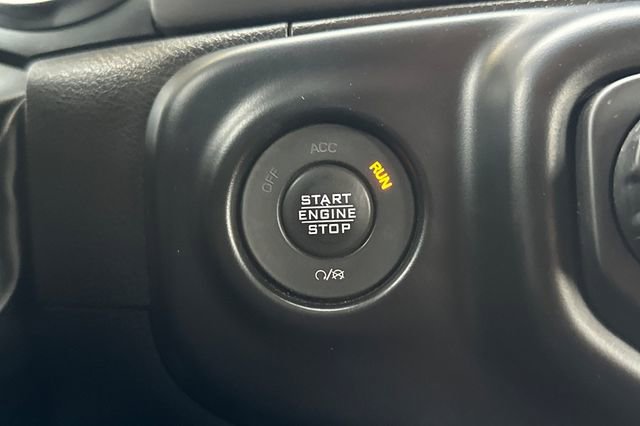 Certified 2022 Jeep Gladiator Sport image 21