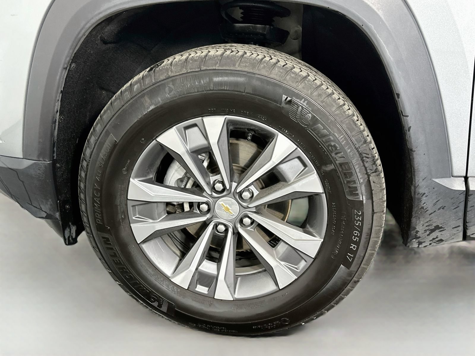 Used 2025 Chevrolet Equinox LT w/ Convenience Package II AWD/4WD image 32