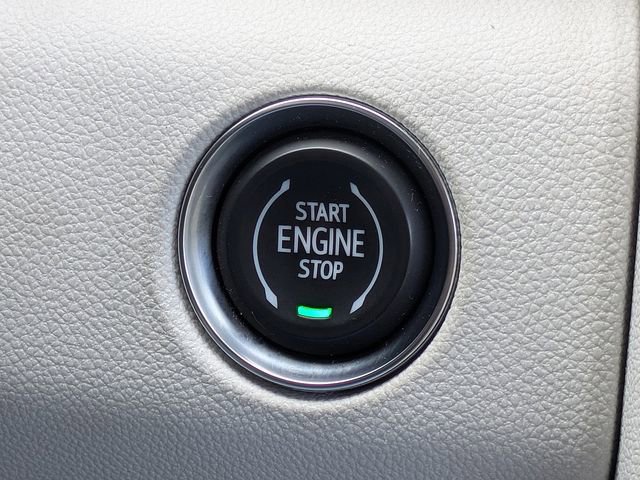 Used 2024 GMC Acadia Denali w/ Super Cruise Package image 34