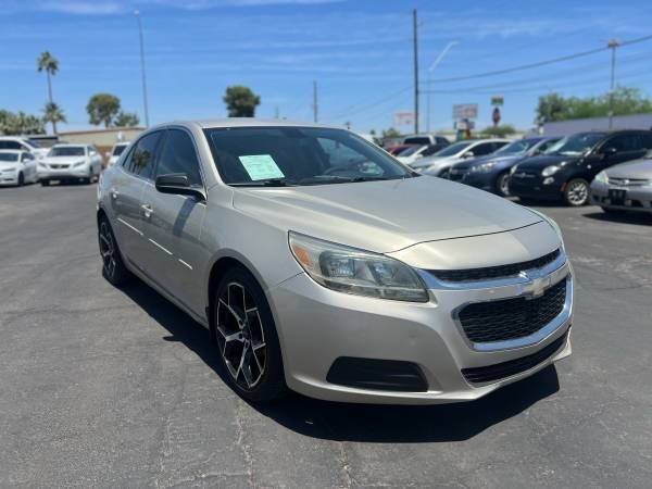 Used 2015 Chevrolet Malibu LS w/ Protection Package FWD image 1