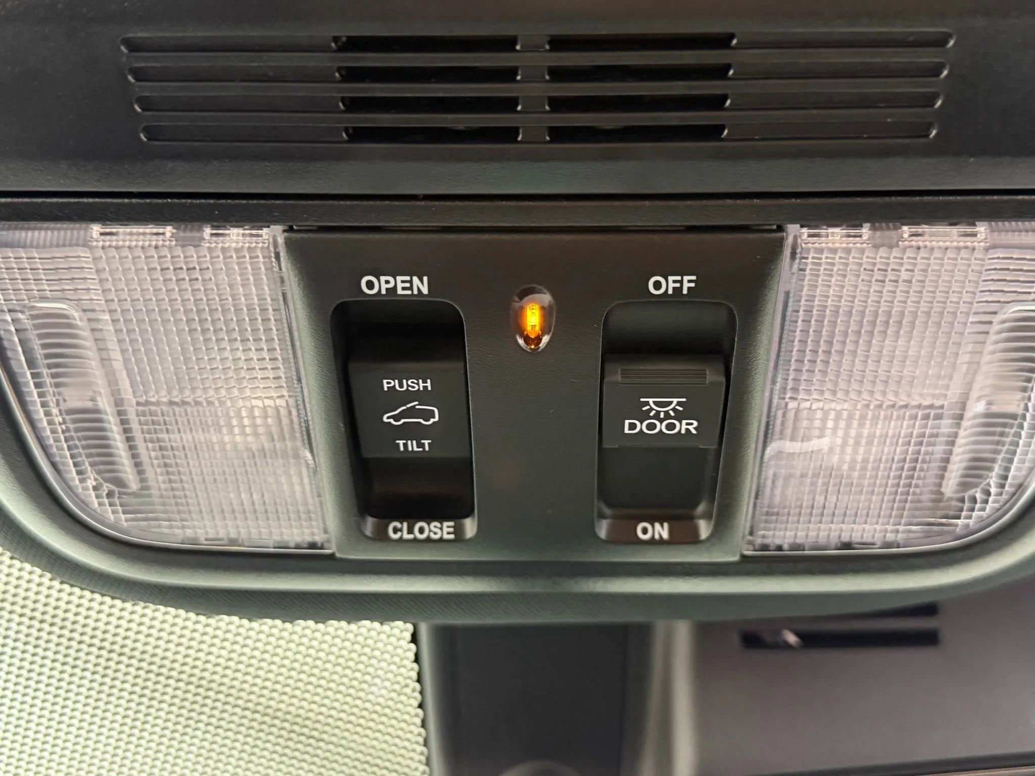 Used 2022 Honda Passport TrailSport image 30