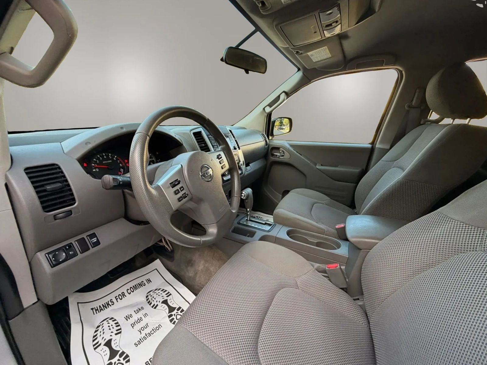 Used 2016 Nissan Frontier SV RWD image 33
