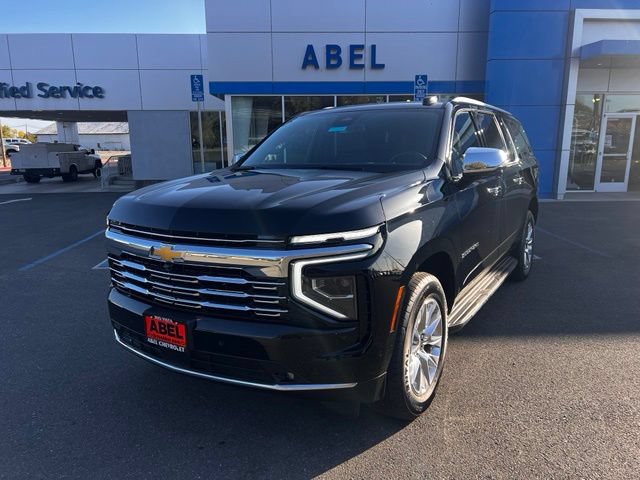 Used 2026 Chevrolet Suburban Premier AWD/4WD image 2