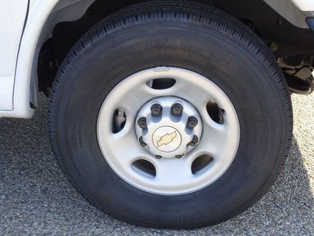 New 2026 Chevrolet Express 3500 w/ Driver Convenience Package RWD image 12