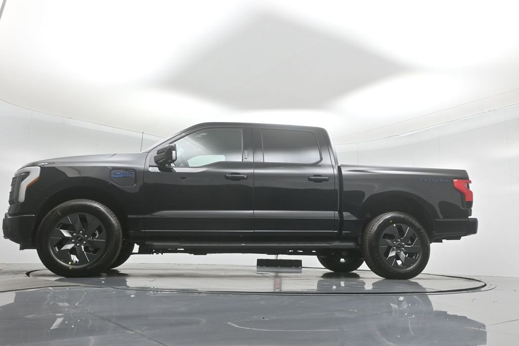 New 2025 Ford F150 Lightning Lariat image 51