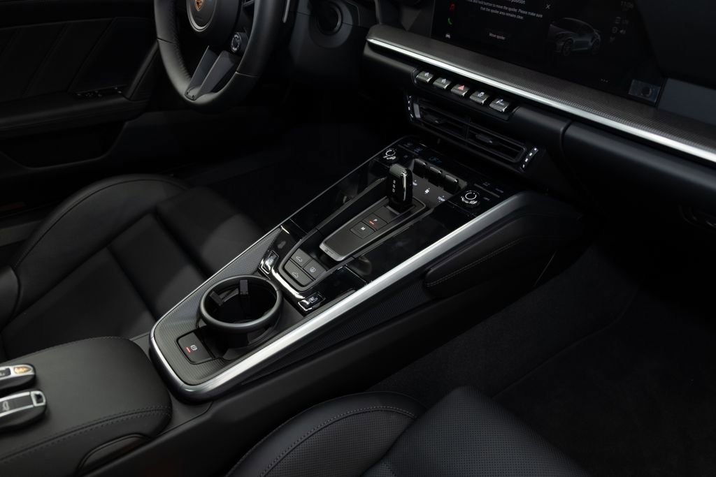 Used 2025 Porsche 911 Turbo S image 38