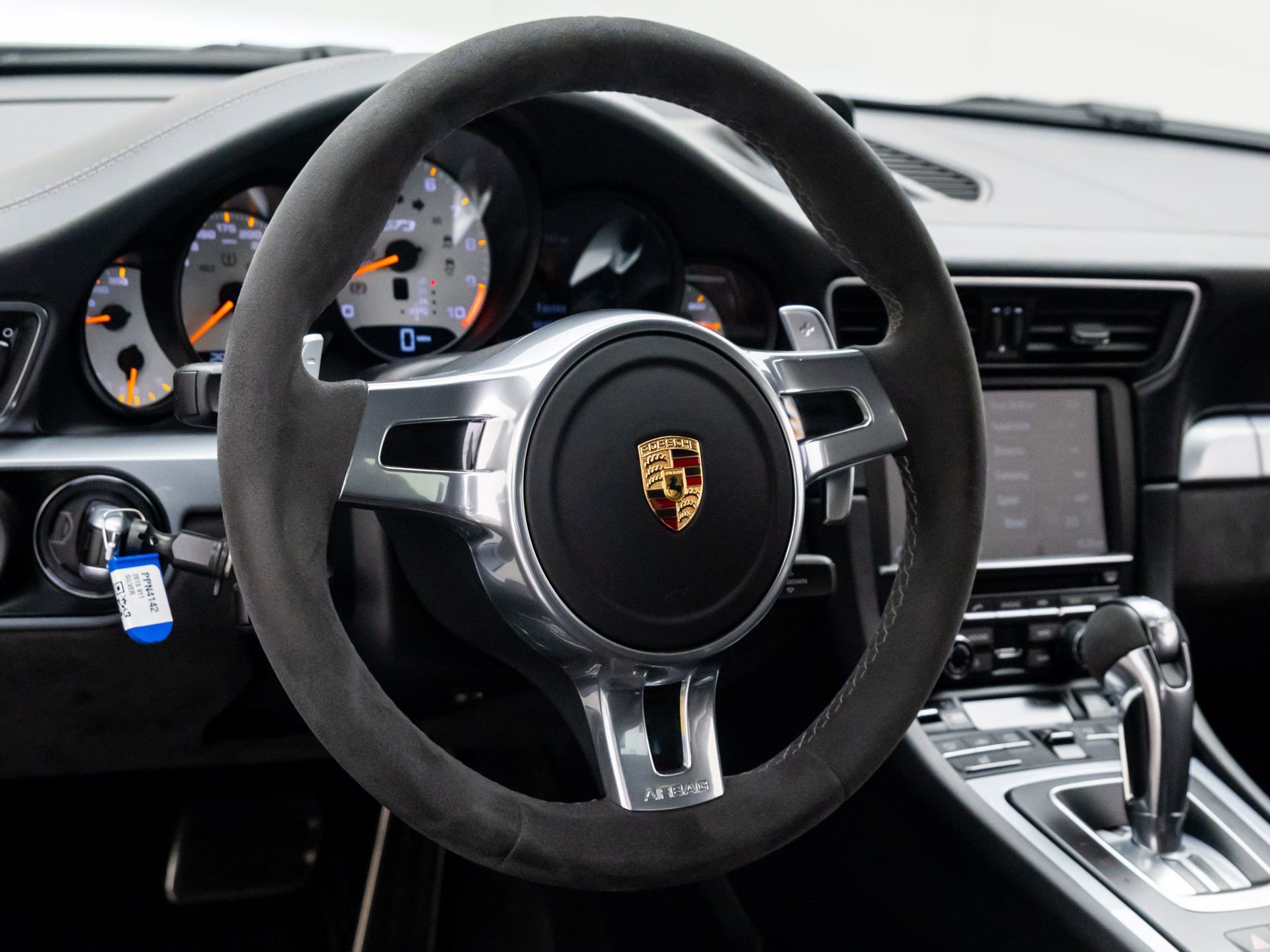 Used 2015 Porsche 911 GT3 image 12