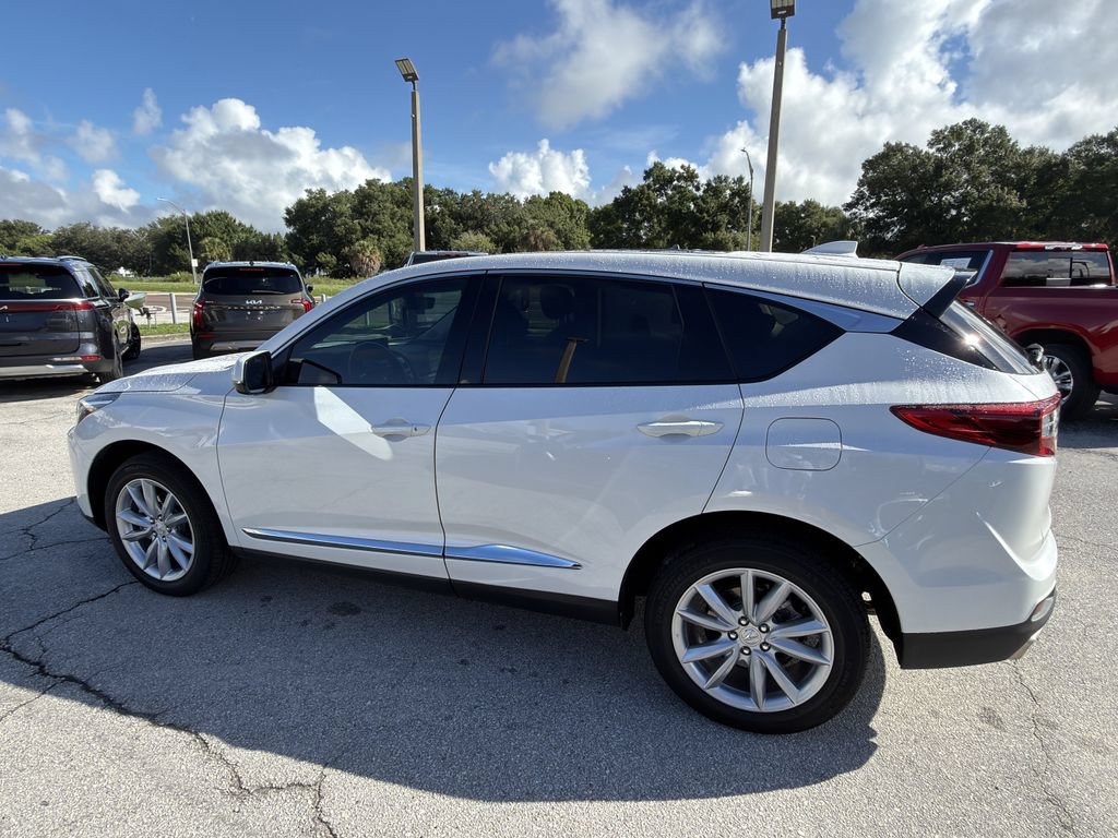 Used 2024 Acura RDX SH-AWD image 8