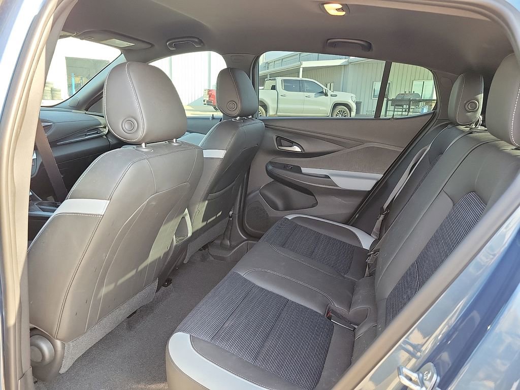 Used 2024 Buick Envista Preferred w/ Advanced Safety Package image 9