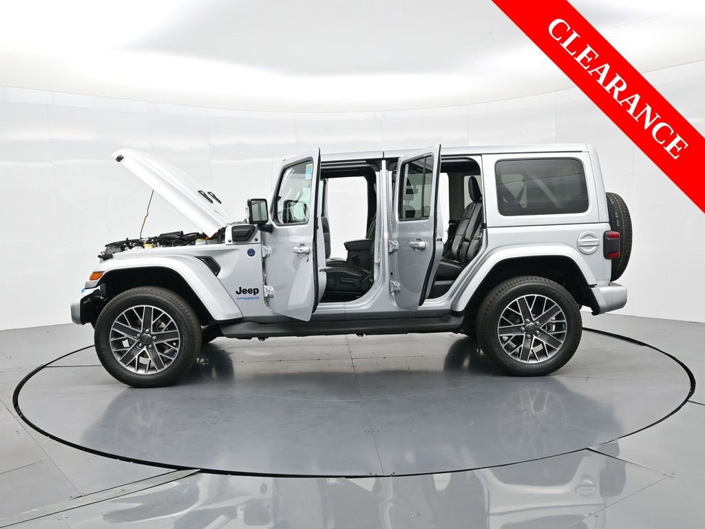Used 2022 Jeep Wrangler Unlimited Sahara image 47
