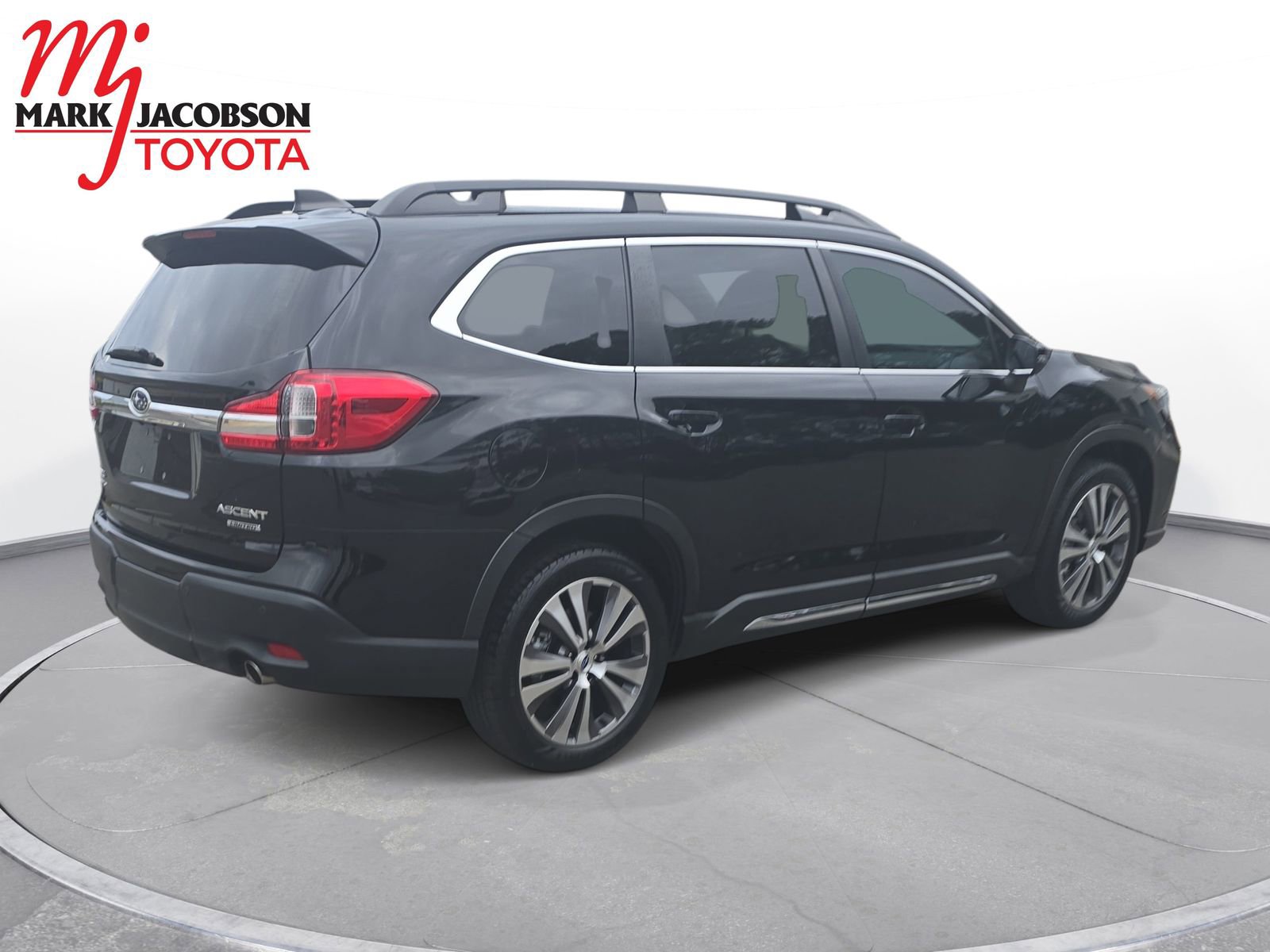 Used 2022 Subaru Ascent Limited image 9