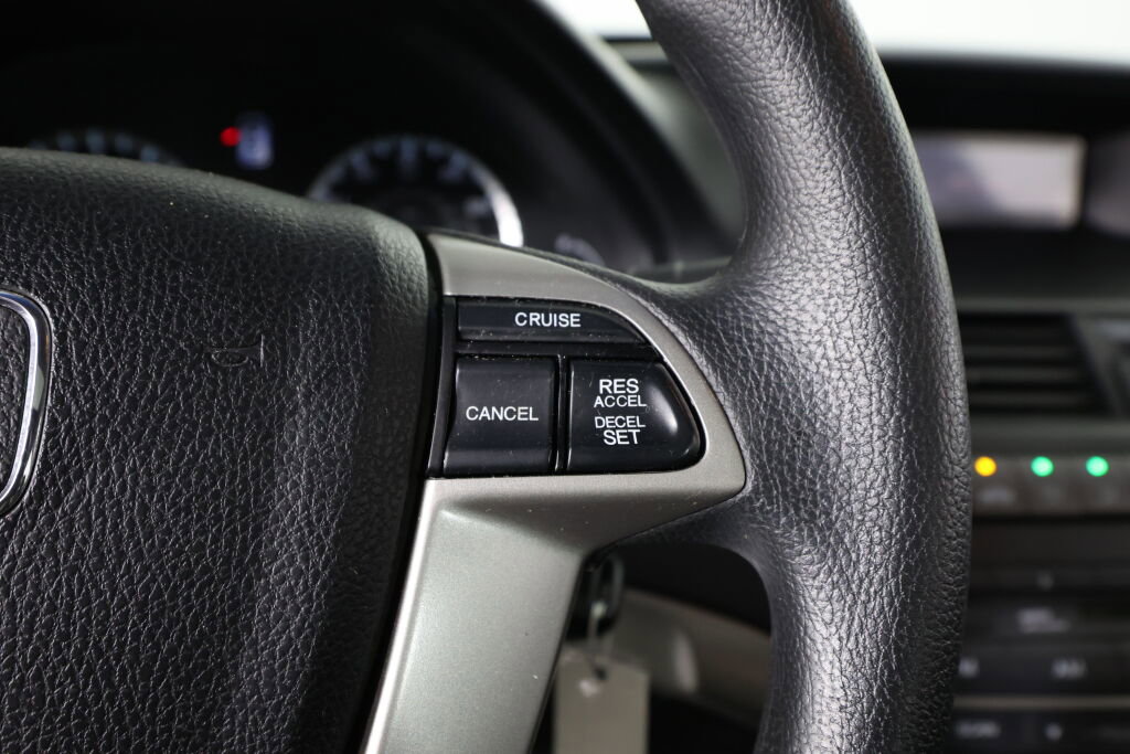 Used 2010 Honda Accord EX image 32